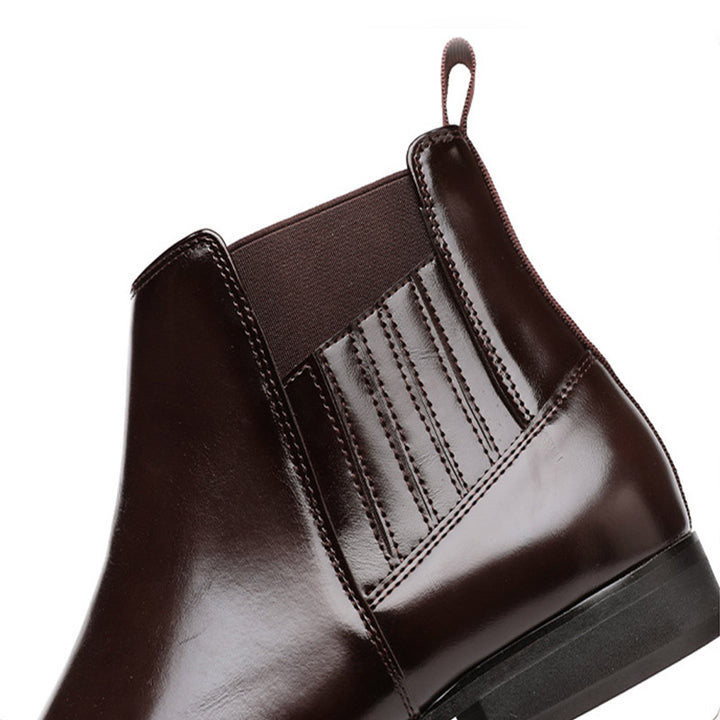 Glänzende Herren Chelsea Boots in Schwarz