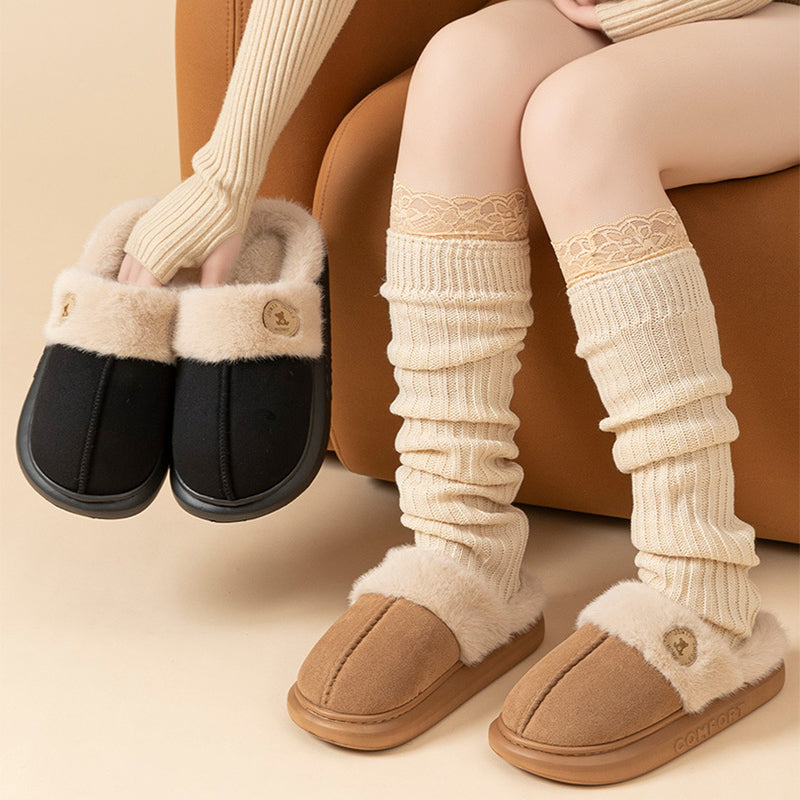 Beige Plüsch-Hausschuhe mit dicker Sohle
