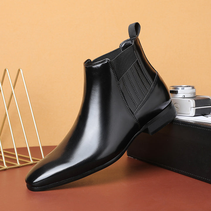 Glänzende Herren Chelsea Boots in Schwarz